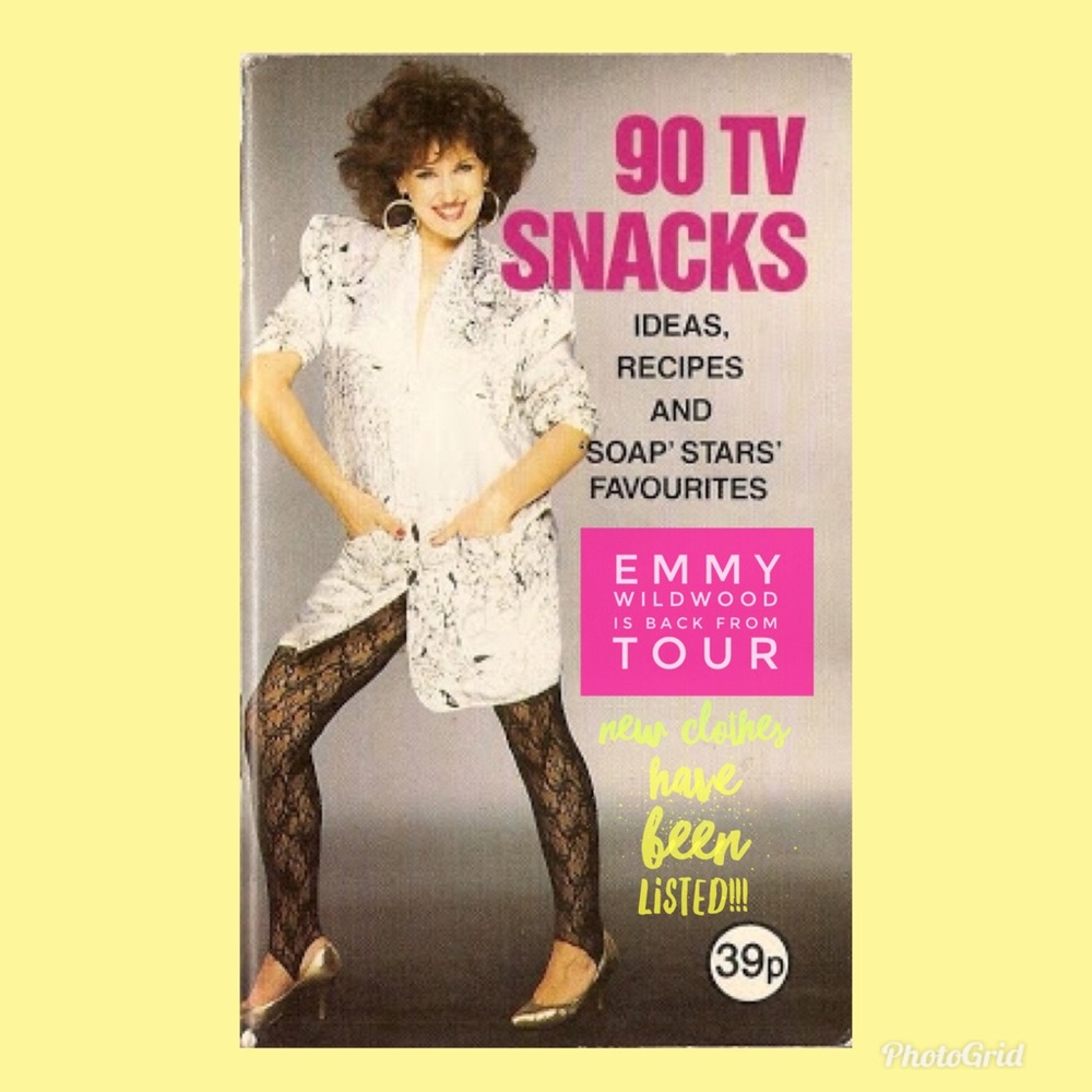 I’m back from tour and I brought snacks!!